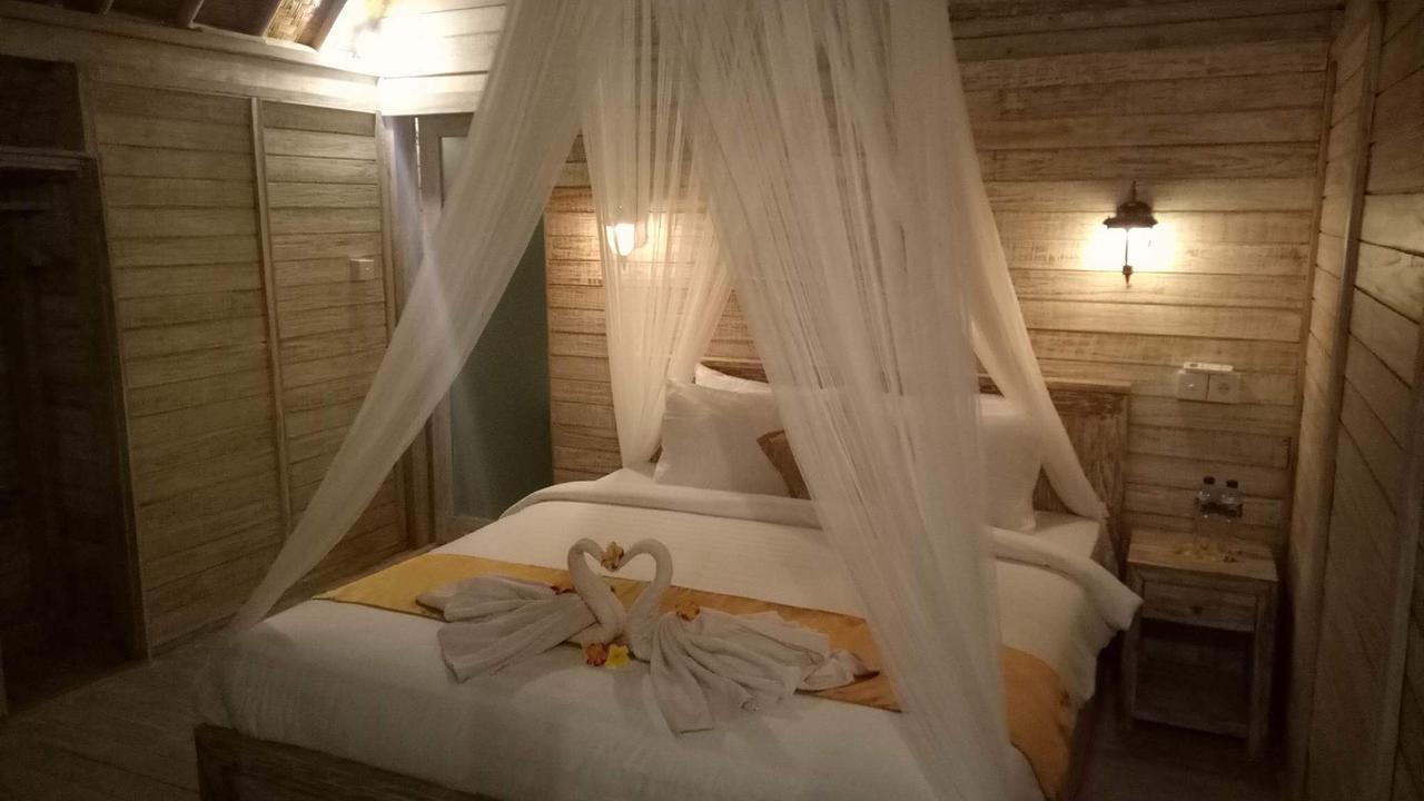 Tiki Bar And More نوسا ليمبونغان المظهر الخارجي الصورة
