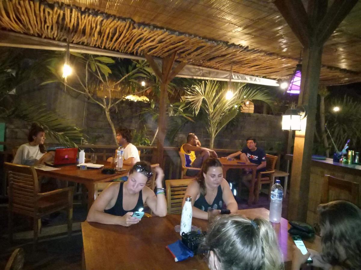 Tiki Bar And More نوسا ليمبونغان المظهر الخارجي الصورة
